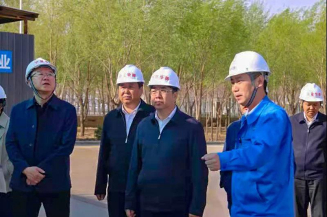 中衛市委常委、副市長崔昆赴寧夏華御調研